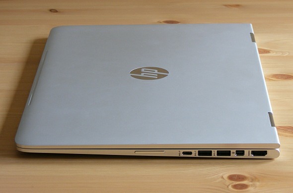 HP Spectre x360 - Anschlüsse rechte Seite