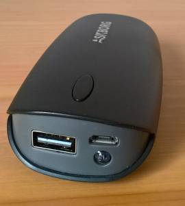 ASKBORG ChargeCube 5200 mAh : smarter Reserve Akku für unterwegs