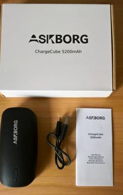 ASKBORG ChargeCube 5200 mAh : smarter Reserve Akku für unterwegs